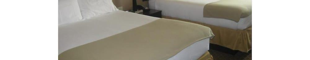 Holiday Inn Express & Suites Del Rio By Ihg Exteriér fotografie