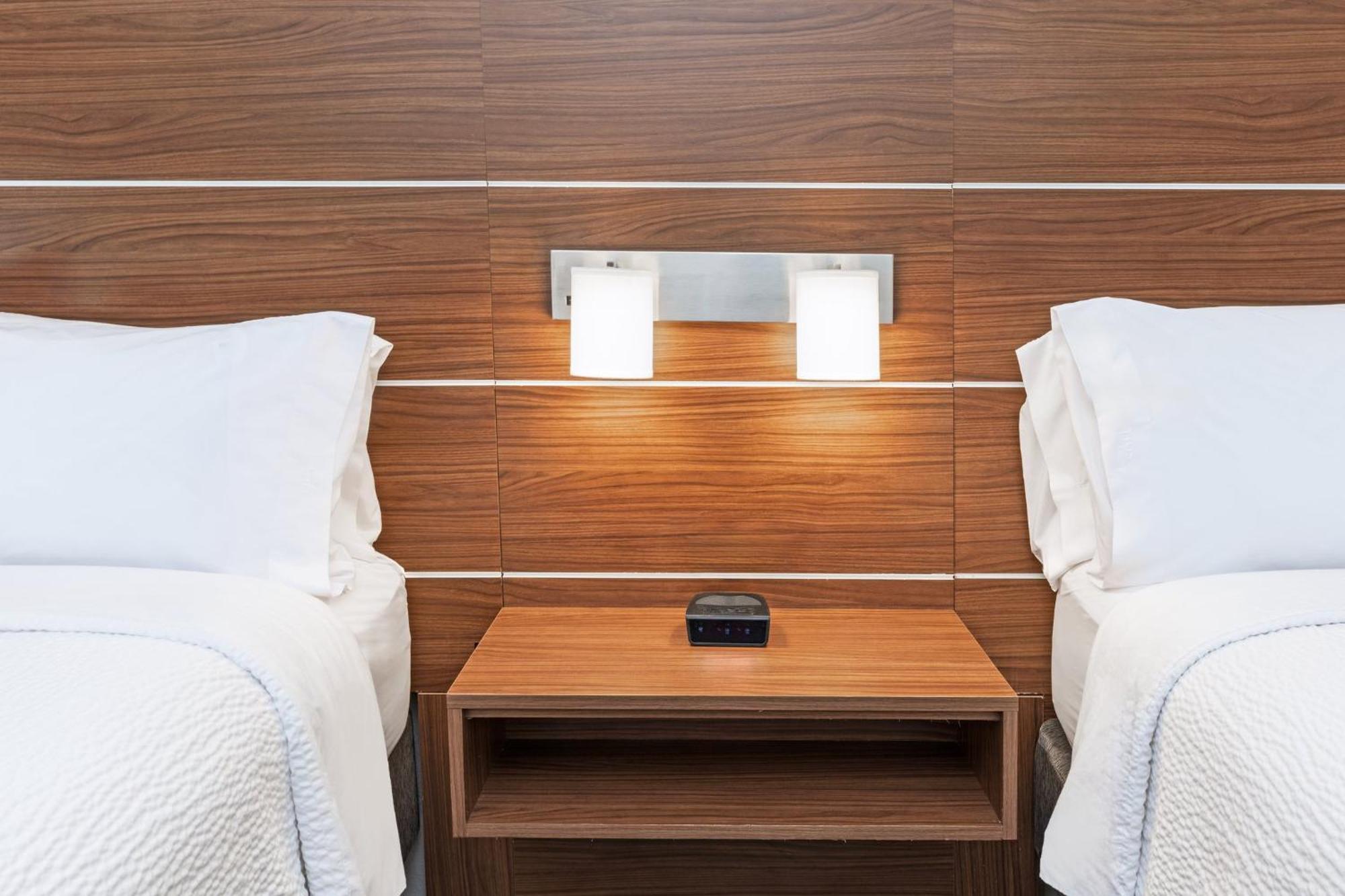 Holiday Inn Express & Suites Del Rio By Ihg Exteriér fotografie
