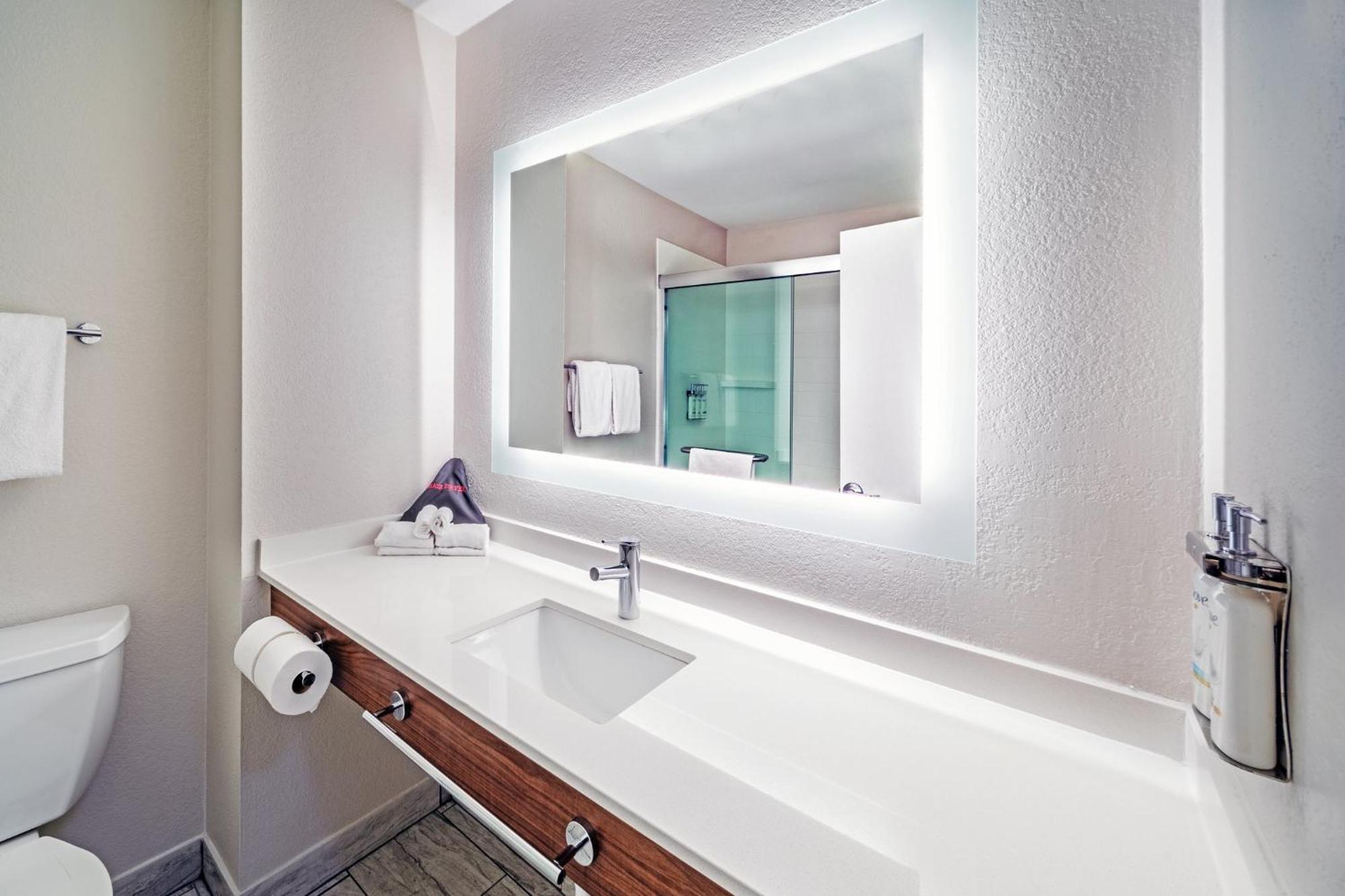 Holiday Inn Express & Suites Del Rio By Ihg Exteriér fotografie