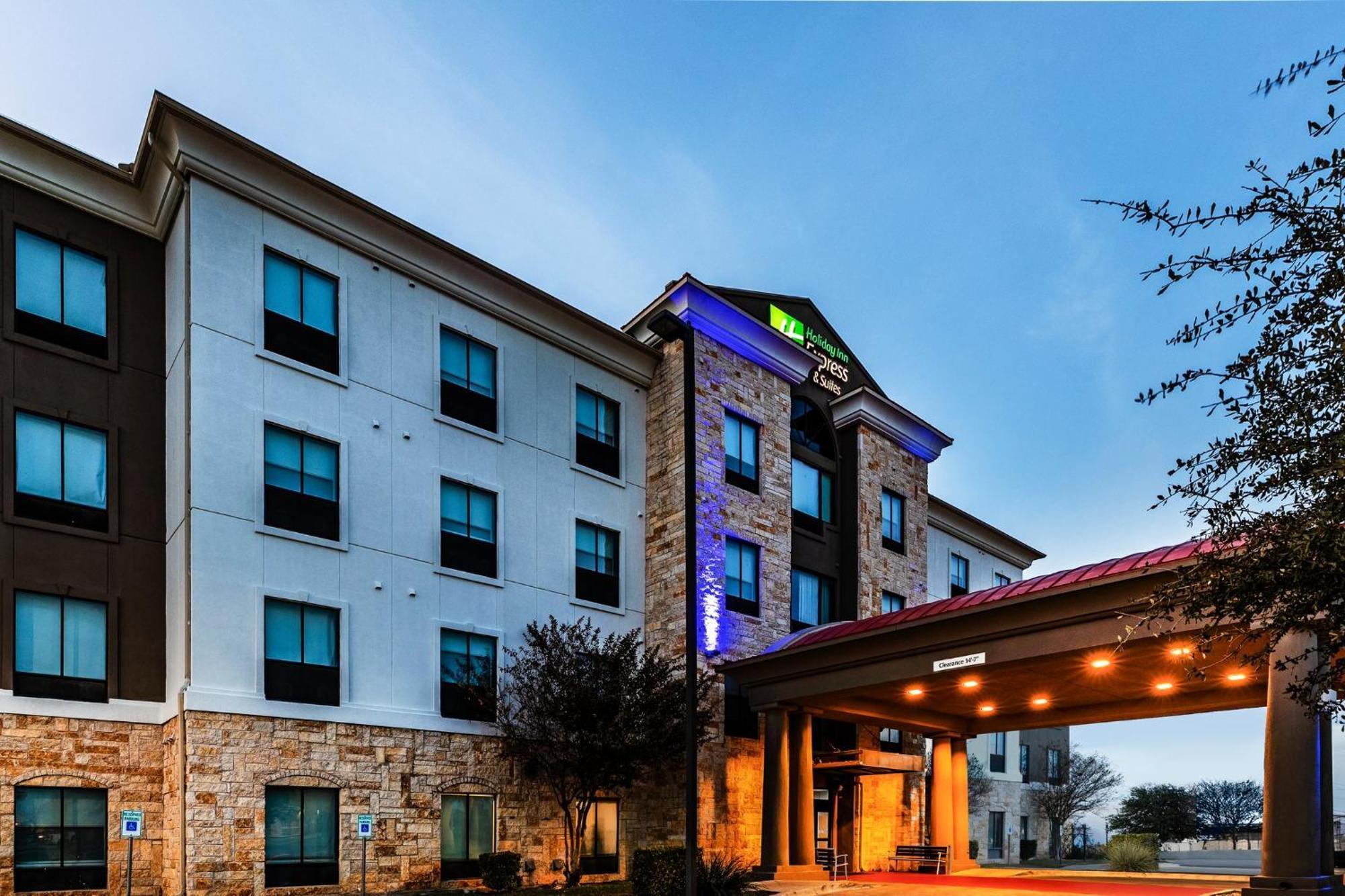 Holiday Inn Express & Suites Del Rio By Ihg Exteriér fotografie